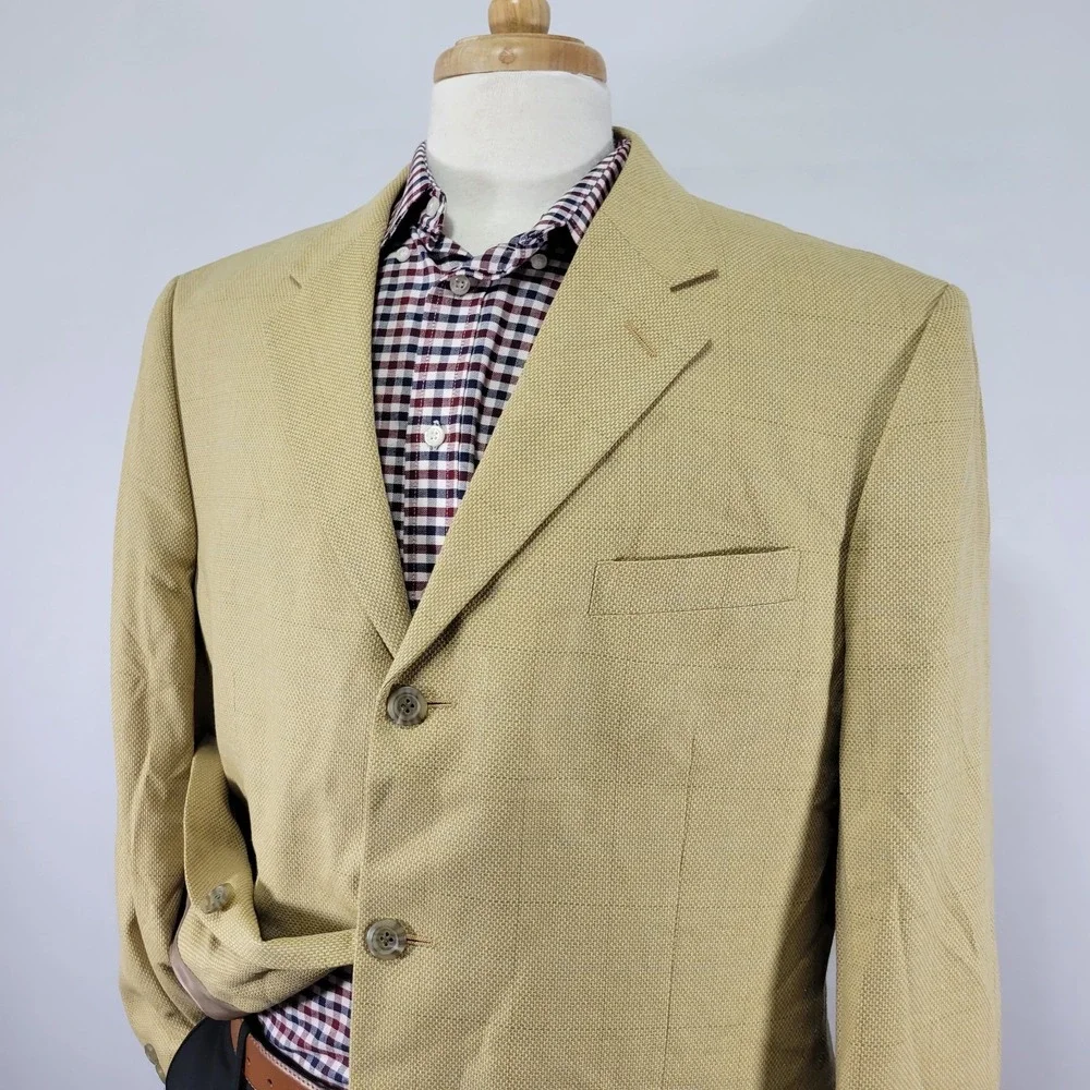 Jones New‎ York Men's Sport Coat Blazer Three Button Beige Plaid Silk Wool 44R